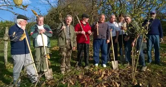Verger-conservatoire des amis des arbres et de la nature de Vichy et sa région Verger-conservatoire des amis des arbres et de la nature de Vichy et sa région