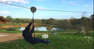 Aire de jeux enfants - Saint-Plaisir Aire de jeux enfants - Saint-Plaisir