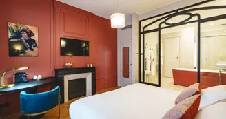 XLLuxe - Esther 104 - hotel-le-londres-saumur_DSC2771.jpg - _4 XLLuxe - Esther 104 - hotel-le-londres-saumur_DSC2771.jpg - _4