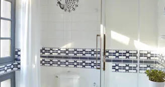 Hôtel saint Pierre - salle de bain_11 Hôtel saint Pierre - salle de bain_11