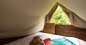 Camping le Pont des Fées - Baugé-en-Anjou - hébergement insolite tente bivouac Camping le Pont des Fées - Baugé-en-Anjou - hébergement insolite tente bivouac