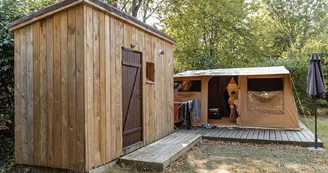 Camping La vallée des Vignes - Tente confort 3 chambres - Camping La Vallée des Vignes_18 Camping La vallée des Vignes - Tente confort 3 chambres - Camping La Vallée des Vignes_18