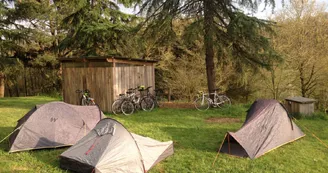 tente-camping-hautes-herbes-le-longeron tente-camping-hautes-herbes-le-longeron
