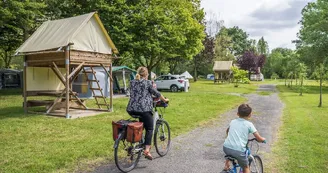 camping-ecoloire-sf-msl-cabane-sur-piloti-vélo-ôsezmauges camping-ecoloire-sf-msl-cabane-sur-piloti-vélo-ôsezmauges