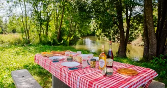Aire de pique-nique de Châtignac Aire de pique-nique de Châtignac