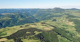Les coulées basaltiques Les coulées basaltiques