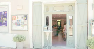Office de Tourisme Intercommunal Porte Sud Ardèche - Bureau d'Alba-la-Romaine Office de Tourisme Intercommunal Porte Sud Ardèche - Bureau d'Alba-la-Romaine