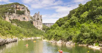Canoë - Kayak de Vallon à St Martin d'Ardèche - 8 + 24 km / 2 jours avec La Vernède Canoë - Kayak de Vallon à St Martin d'Ardèche - 8 + 24 km / 2 jours avec La Vernède