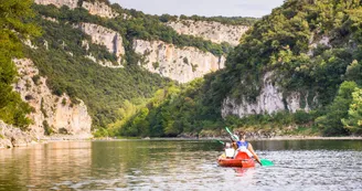 Canoë - Kayak de Vallon à St Martin d'Ardèche - 24 + 8 km / 2 jours avec La Vernède Canoë - Kayak de Vallon à St Martin d'Ardèche - 24 + 8 km / 2 jours avec La Vernède