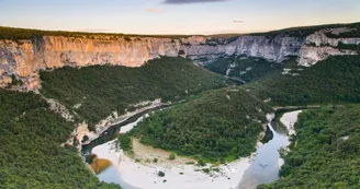 Canoë - Kayak de Vallon à St Martin d'Ardèche - 24 + 8 km / 2 jours avec La Vernède Canoë - Kayak de Vallon à St Martin d'Ardèche - 24 + 8 km / 2 jours avec La Vernède
