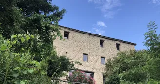 La Châtaigne Perchée - Côté Cèdre La Châtaigne Perchée - Côté Cèdre