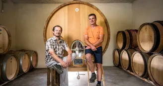 Visite du domaine et dégustation des vins bio du Mas d'Intras Visite du domaine et dégustation des vins bio du Mas d'Intras