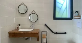 Villa Carpe Diem, gîte bien-être 4 * accessible PMR, climatisation /mini-piscine privée, SPA et sauna 2-3 personnes SUD Ardèche