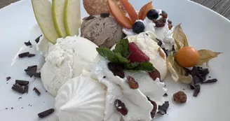 Aux glaces de mon père par MEZIA Aux glaces de mon père par MEZIA