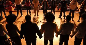 Compagnie théâtre à dire