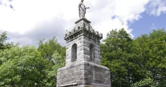 Monument de la vierge du chastelat