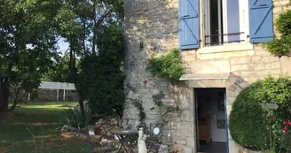 Au Petit Bonheur Au Petit Bonheur