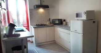 la cuisine équipée lumineuse la cuisine équipée lumineuse