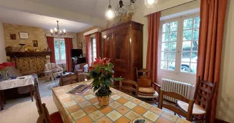 La Perigourdine avec piscine privée Sud de Sarlat_18