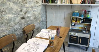 L'école Buissionnière Chambres et table d'hôtes la Celle dunoise L'école Buissionnière Chambres et table d'hôtes la Celle dunoise