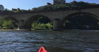canoes-decouverte-castelnaud-dordogne-riviere-kayak-sarlat