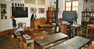 Salle de classe des enfants de la mine