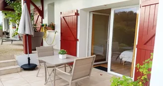 Maison Lorea-entree chambre-Ascarat Maison Lorea-entree chambre-Ascarat