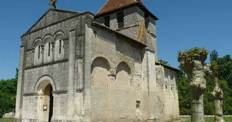 pa00082487-parcoul-chenaud-eglise-saint-pierre-et-saint-paul pa00082487-parcoul-chenaud-eglise-saint-pierre-et-saint-paul