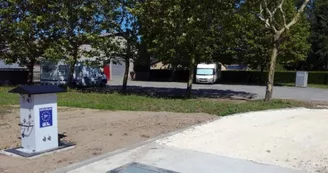 Aire de service camping-car Montpon