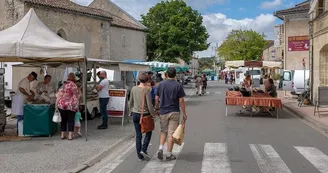 Marché de st christoly 800x600©Corinne Couette