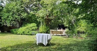 La cabane de troyes.jpg