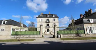 Au petit château.jpg Au petit château.jpg