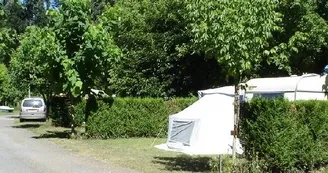 CAMPING BEAU RIVAGE (Livinhac)