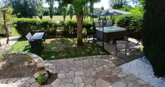 L ' AURIGAST et son jardin coté sud