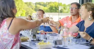 CAMPING CLUB LES GENETS - Lac de Pareloup (groupes)