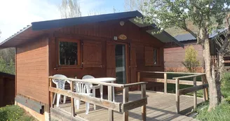 Camping_El_Pailles_1Chalet_à_louer_4_personnes_LUPIN_extérieur