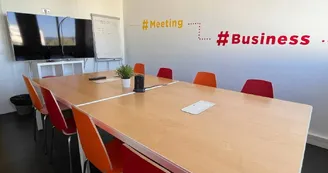 salle de réunion 6 à 8 personnes
