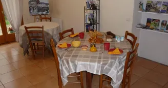 13CH001061_5_HD.jpg