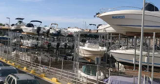 Bathôtel Port Pointe Rouge