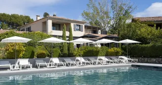 Du_cote_des_olivades_piscine Du_cote_des_olivades_piscine