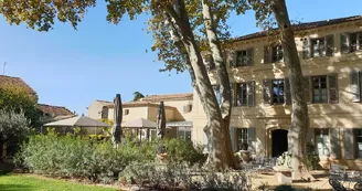 La Bastide de Boulbon La Bastide de Boulbon
