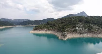 Lac de Bimont, vue du barrage