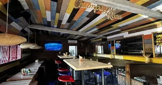 Le Jaï's Beach Pub
