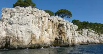 Calanque Marseille.jpg