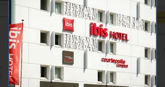 Hôtel Ibis Marseille Timone.jpg