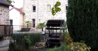Gîte de groupes Moulin du Bas Coudray Gîte de groupes Moulin du Bas Coudray