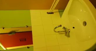 Salle d'eau - Gîte la Bataille Salle d'eau - Gîte la Bataille