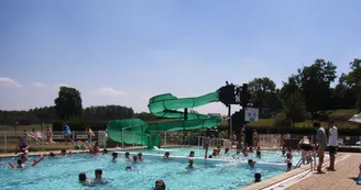 piscine-d-ambrieres-les-vallees-ambrieres-les-vallees-53-loi-1 piscine-d-ambrieres-les-vallees-ambrieres-les-vallees-53-loi-1