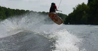 LOI-ski-nautique-chateau-gontier 6 LOI-ski-nautique-chateau-gontier 6
