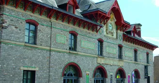 Maison-du-tourisme - Office de Tourisme de Laval Maison-du-tourisme - Office de Tourisme de Laval